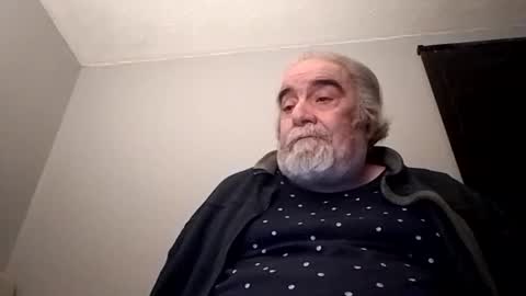 Snapshot of kickinme chatting on 27, 11, 2025 KICKINME online show from 27, 11, 2025