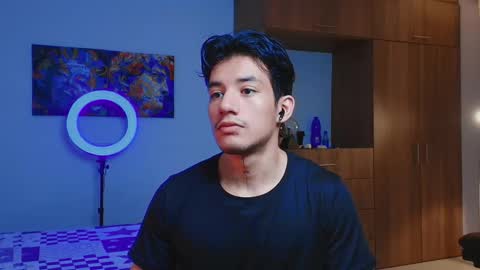 kikeruiz 19 online show from 18, 12, 2025