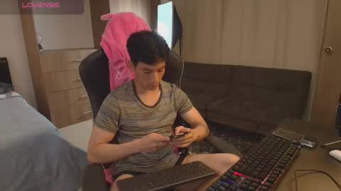 kikeruiz 19 online show from 25, 3, 2026