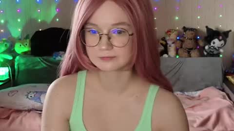 kiki_blue_eyes online show from 26, 2, 2026