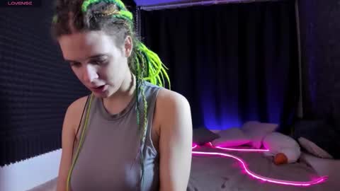 Kiki online show from 24, 10, 2025