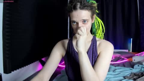 Kiki online show from 20, 12, 2025