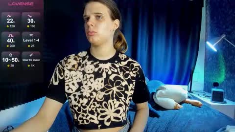 Snapshot of kiki_krash chatting on 8, 3, 2026 Kiki online show from 8, 3, 2026