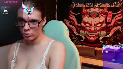 Snapshot of kiki_krash chatting on 23, 3, 2026 Kiki online show from 23, 3, 2026