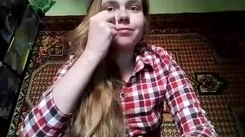 Snapshot of kikibang_ chatting on 27, 10, 2025 kikibang_ online show from 27, 10, 2025