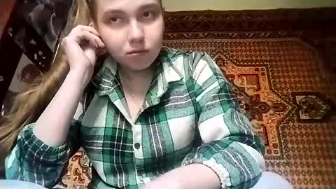 Snapshot of kikibang_ chatting on 11, 11, 2025 kikibang_ online show from 11, 11, 2025