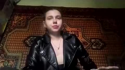 Snapshot of kikibang_ chatting on 17, 11, 2025 kikibang_ online show from 17, 11, 2025