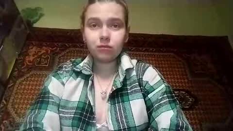 Snapshot of kikibang_ chatting on 24, 11, 2025 kikibang_ online show from 24, 11, 2025