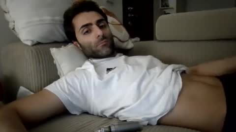 Snapshot of kikkus01 chatting on 16, 1, 2026 kikkus01 online show from 16, 1, 2026