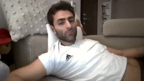 Snapshot of kikkus01 chatting on 14, 2, 2026 kikkus01 online show from 14, 2, 2026