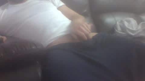 Snapshot of kiko83c chatting on 25, 11, 2025 New accound cavilacion online show from 25, 11, 2025