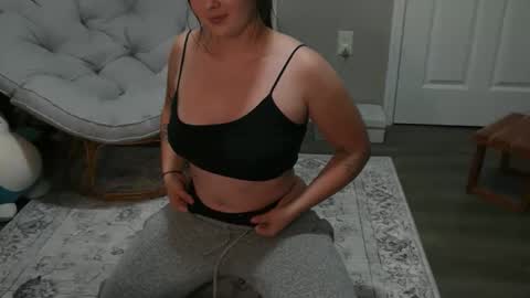 Snapshot of kikobby chatting on 5, 11, 2025 kikobby online show from 5, 11, 2025