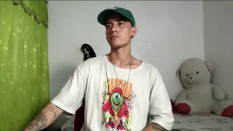 Snapshot of kilyan_ chatting on 22, 10, 2025 jahn online show from 22, 10, 2025