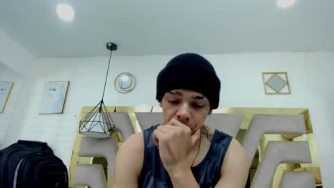 Snapshot of kim69_and_noah chatting on 17, 3, 2026 cherry online show from 17, 3, 2026