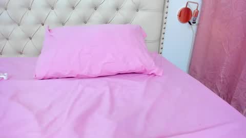 kim_eli online show from 26, 2, 2025