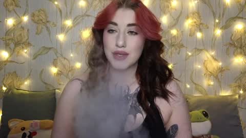 Hi Im Kimberly but u can call me Kim. Turn on ur sound i love to talk and moan online show from 13, 12, 2024