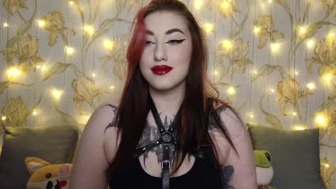 Hi Im Kimberly but u can call me Kim. Turn on ur sound i love to talk and moan online show from 19, 12, 2024