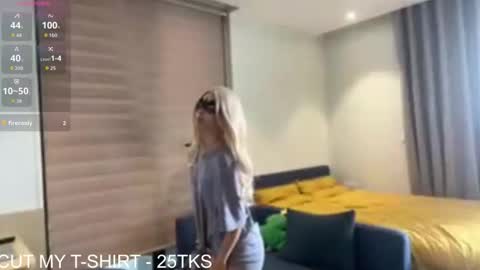 Kim online show from 19, 10, 2025