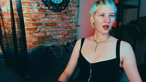 Kim online show from 19, 10, 2025