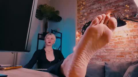 Kim online show from 22, 11, 2025