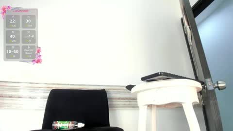 Kimberly 3 online show from 4, 10, 2025