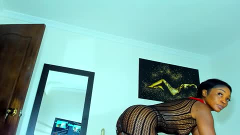 Snapshot of kimberlybanks2 chatting on 1, 3, 2026 Kimberly Banks online show from 1, 3, 2026