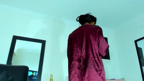 Snapshot of kimberlybanks2 chatting on 3, 3, 2026 Kimberly Banks online show from 3, 3, 2026