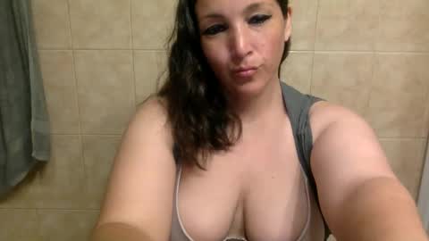 Snapshot of kimberlylynn chatting on 24, 9, 2025 KimberlyLynn online show from 24, 9, 2025