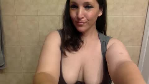 Snapshot of kimberlylynn chatting on 20, 11, 2025 KimberlyLynn online show from 20, 11, 2025
