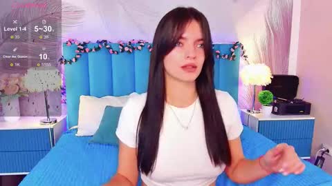 Snapshot of kimberlyy77 chatting on 17, 10, 2025 Kim online show from 17, 10, 2025