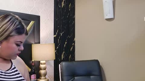 KimBrooks online show from 15, 12, 2025