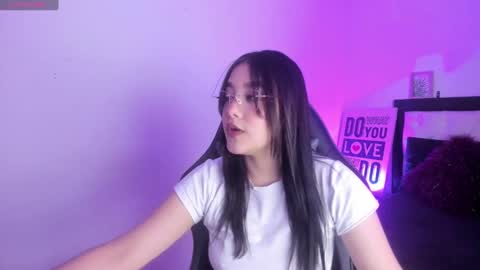 kimgarcez online show from 3, 10, 2025