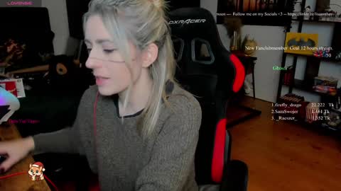 Wolfs Girl online show from 18, 12, 2025