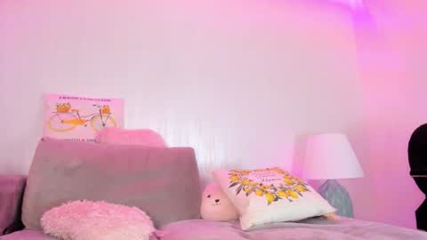 Natalie online show from 21, 3, 2026