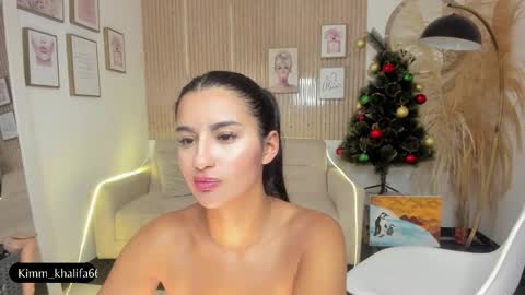 Kim  online show from 29, 12, 2024