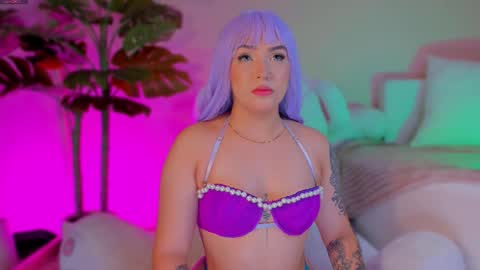 Snapshot of kimm_rosee chatting on 2, 11, 2025 Kim online show from 2, 11, 2025