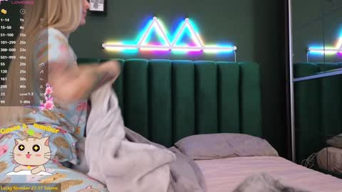 Kimmie online show from 9, 12, 2024