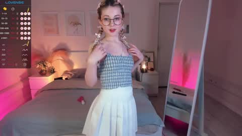  Your Kimmie  follow me  online show from 25, 1, 2025