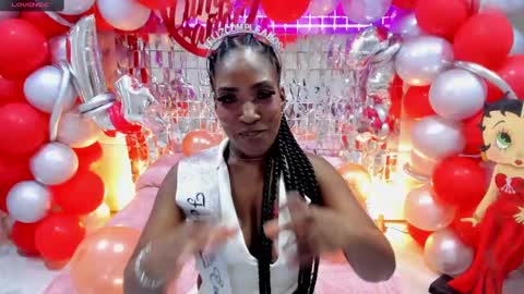 Snapshot of kimmturner chatting on 20, 10, 2025 Kim online show from 20, 10, 2025