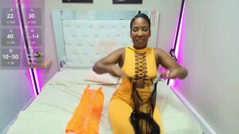 Snapshot of kimmturner chatting on 8, 11, 2025 Kim online show from 8, 11, 2025