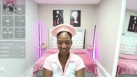 Snapshot of kimmturner chatting on 18, 11, 2025 Kim online show from 18, 11, 2025