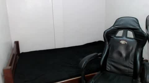 Snapshot of kimmy_fuckinggreat chatting on 1, 3, 2025 kim ejara online show from 1, 3, 2025