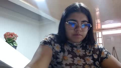 Snapshot of kimmy_kimmy_ chatting on 3, 12, 2024 Kimmy online show from 3, 12, 2024