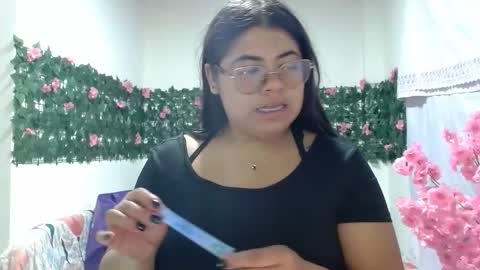 Snapshot of kimmy_kimmy_ chatting on 24, 11, 2025 Kimmy online show from 24, 11, 2025