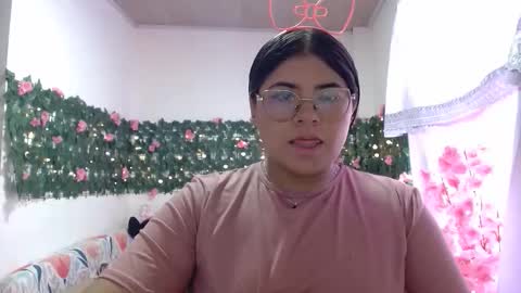 Snapshot of kimmy_kimmy_ chatting on 24, 11, 2025 Kimmy online show from 24, 11, 2025