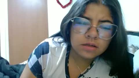 Snapshot of kimmy_kimmy_ chatting on 28, 11, 2025 Kimmy online show from 28, 11, 2025