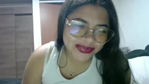 Snapshot of kimmy_kimmy_ chatting on 14, 12, 2025 Kimmy online show from 14, 12, 2025