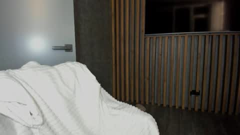 Kimmy online show from 19, 10, 2025