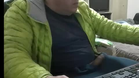 Snapshot of kinchan069 chatting on 21, 11, 2025 kinchan069 online show from 21, 11, 2025