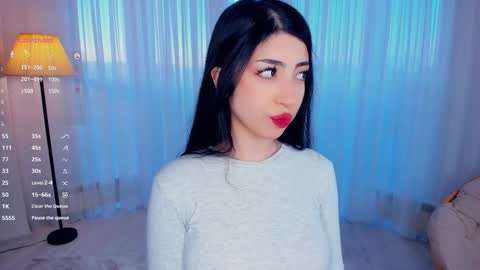 Snapshot of kindraevert chatting on 20, 12, 2025 Megan online show from 20, 12, 2025